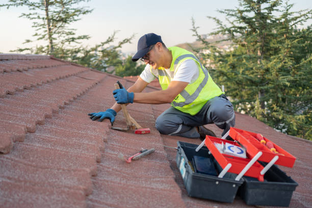 Best Roof Maintenance Services  in Rossmoyne, OH